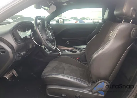 2023 Dodge Challenger R/T Scat Pack z USA, uszkodzony, nr VIN 2C3CDZFJ8PH618067